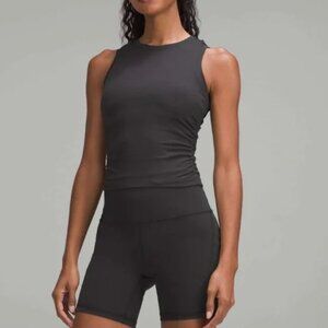 Size 4 lululemon athletica License to Train Tank Top in Black